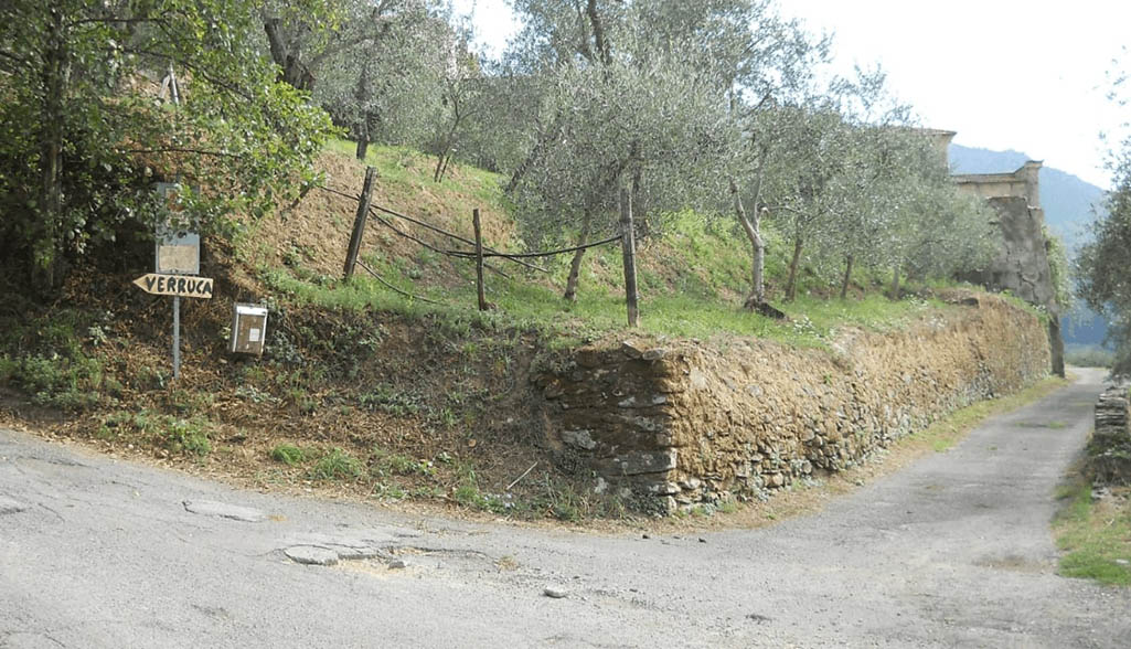 percorso montemagno-verruca svolta al cimitero